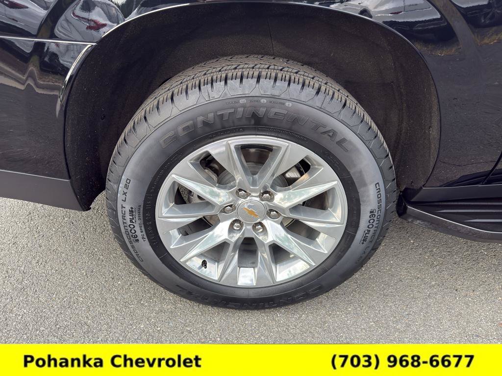 Certified 2025 Chevrolet Suburban Premier AWD/4WD image 26