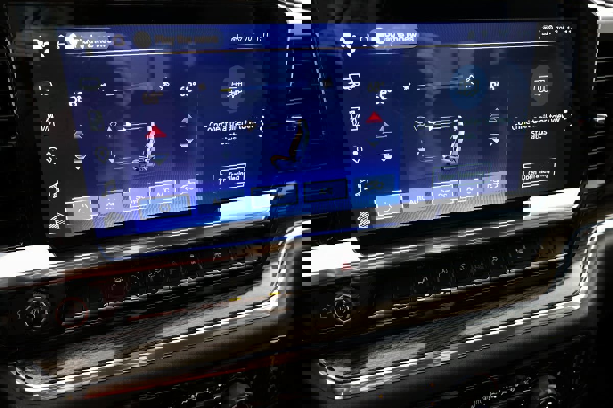 Used 2024 Chevrolet Silverado 1500 RST w/ Convenience Package II image 50