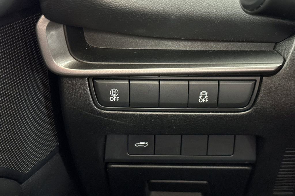 Used 2023 MAZDA MAZDA3 s image 37