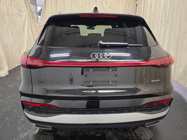 Used 2025 Audi Q5 2.0T Premium w/ Convenience Package image 9