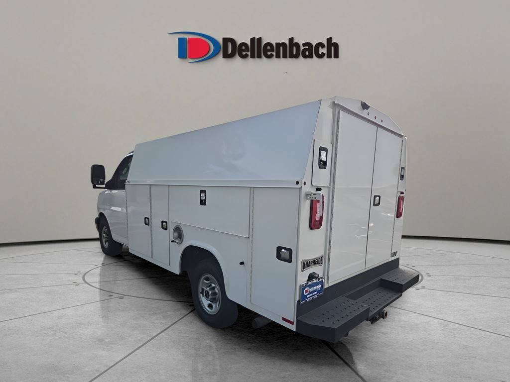 Used 2019 GMC Savana 3500 w/ Power Convenience Package RWD image 3