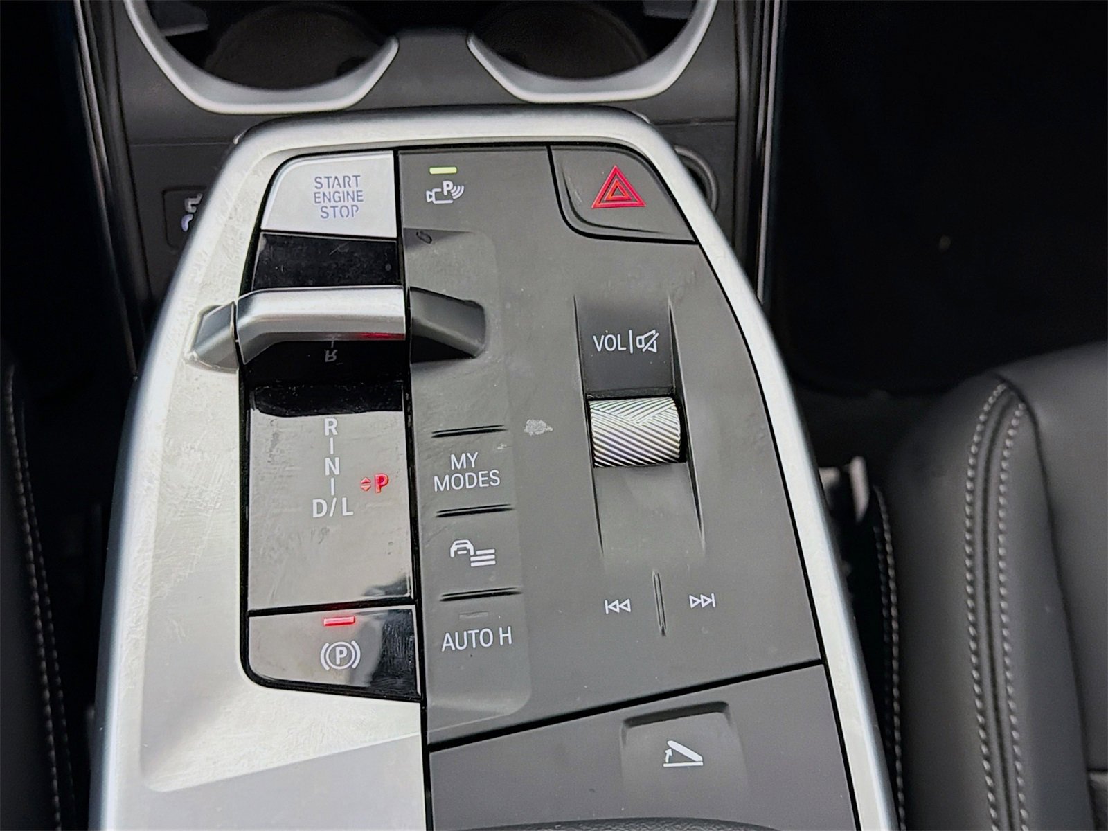 Used 2025 BMW X2 xDrive28i image 19