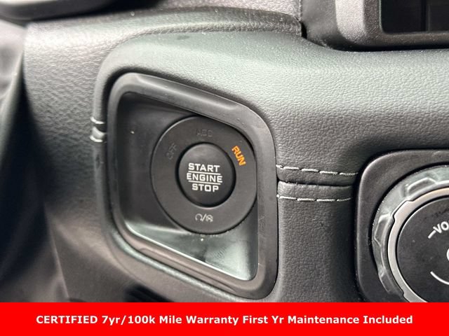 Used 2025 Jeep Wrangler Unlimited Sahara AWD/4WD image 23