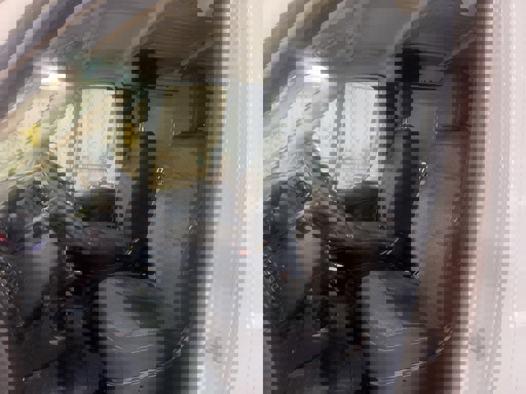 New 2025 RAM ProMaster 1500 w/ Convenience Group image 9