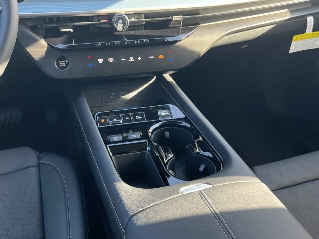 New 2026 Nissan Murano Platinum w/ Cargo Package AWD/4WD image 18