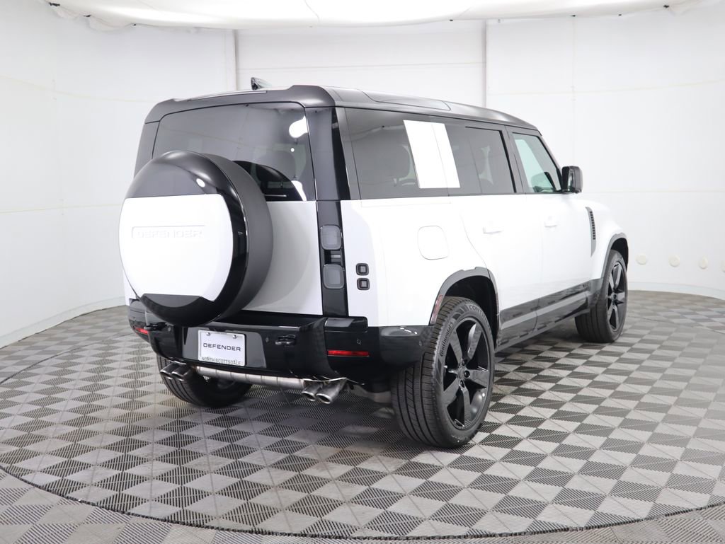 New 2026 Land Rover Defender 110 V8 image 5