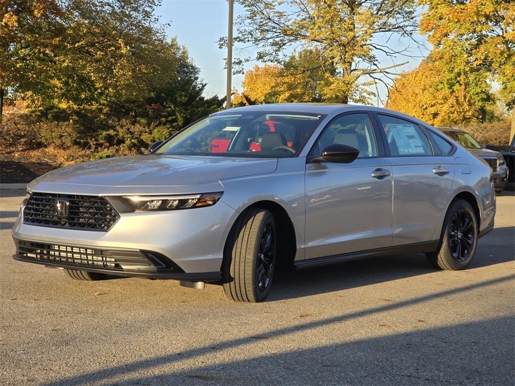New 2025 Honda Accord SE image 12