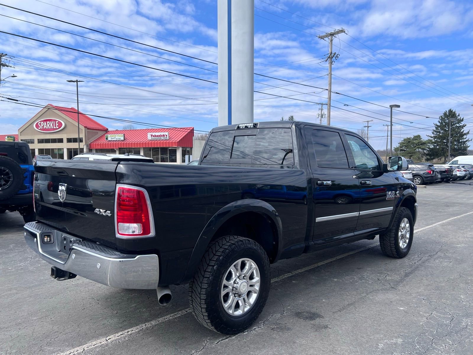 Used 2018 RAM 3500 Laramie image 7