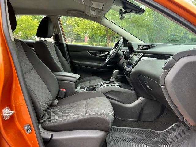 Used 2022 Nissan Rogue Sport SV FWD image 21