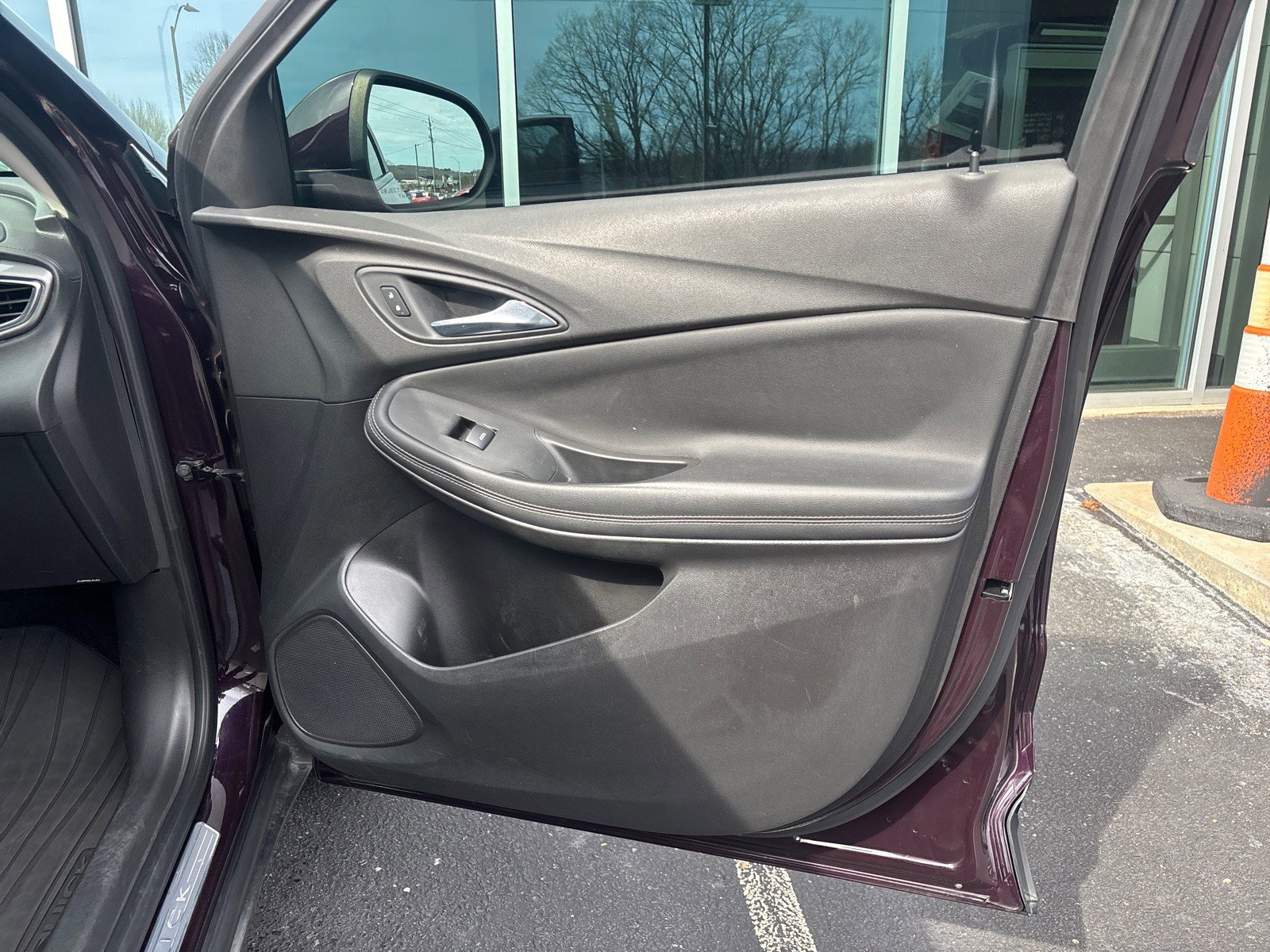 Used 2021 Buick Encore GX Preferred image 48