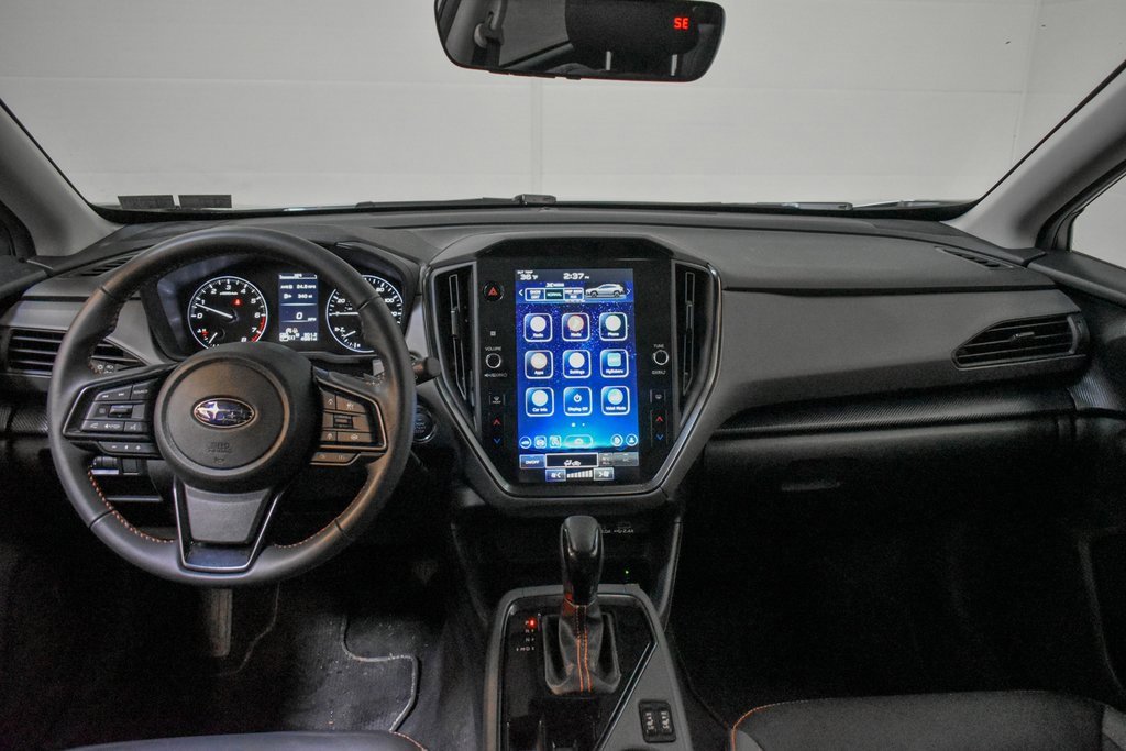 Certified 2025 Subaru Crosstrek 2.5i Limited w/ Crosstrek Mirror Package image 11
