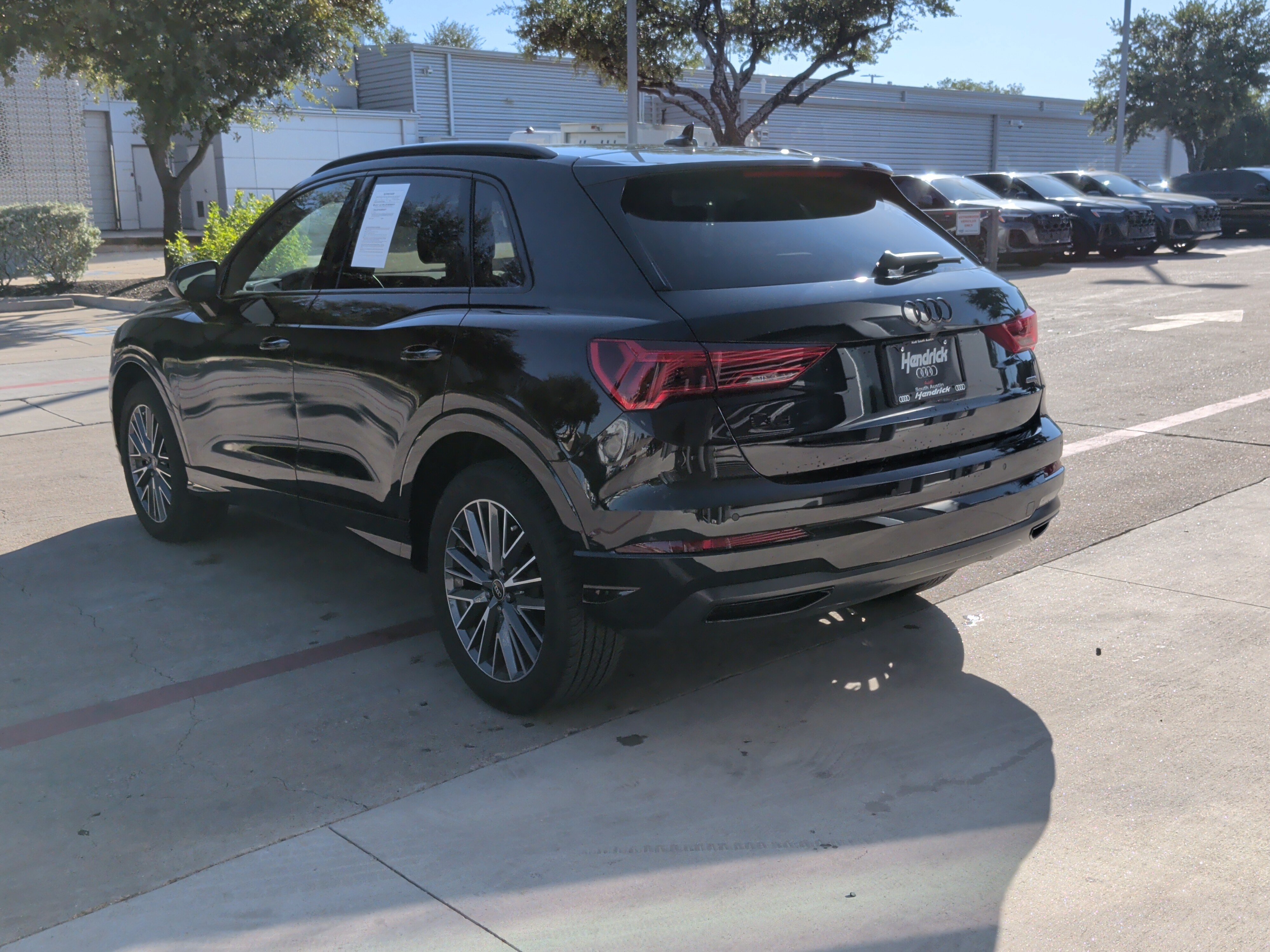 Certified 2024 Audi Q3 2.0T Premium w/ Convenience Package AWD/4WD image 8