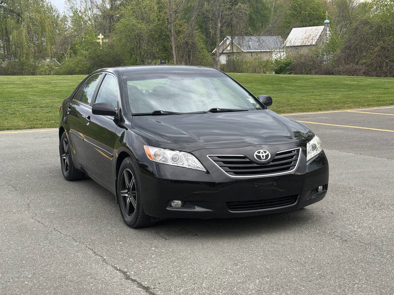 Used 2007 Toyota Camry XLE FWD image 1
