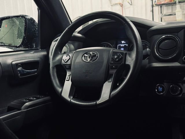 Used 2023 Toyota Tacoma TRD Sport image 23