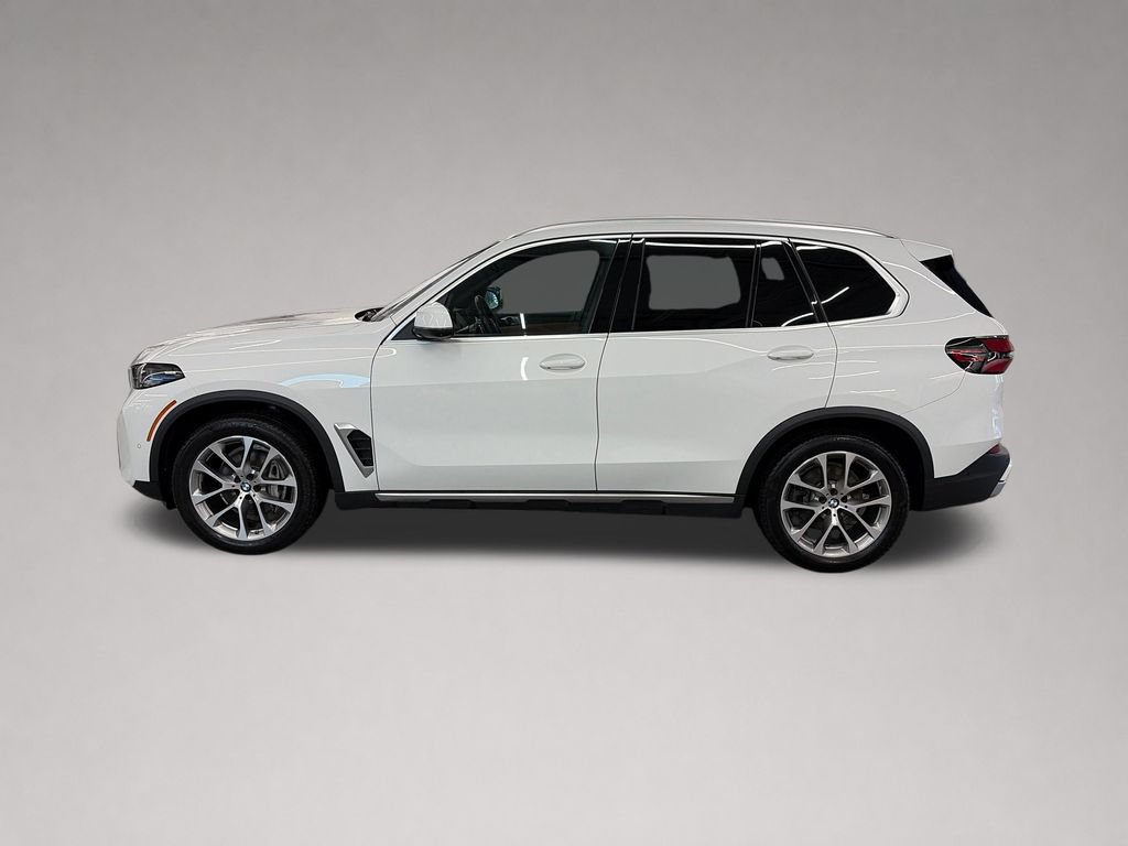 Used 2024 BMW X5 xDrive40i w/ Premium Package AWD/4WD image 7