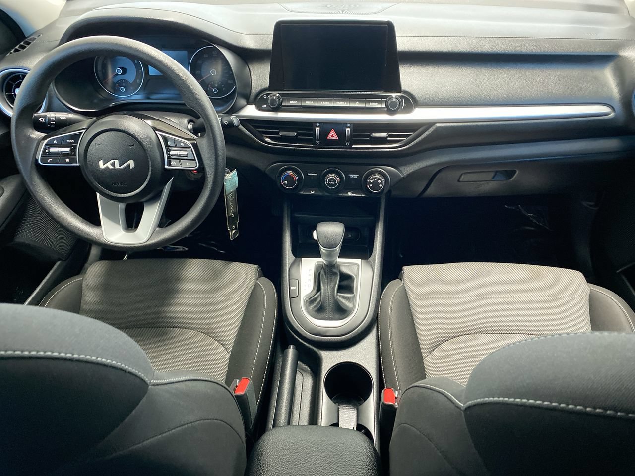 Certified 2024 Kia Forte LX FWD image 31