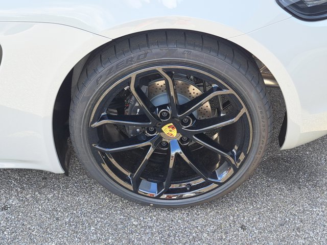 New 2025 Porsche 718 Boxster image 13