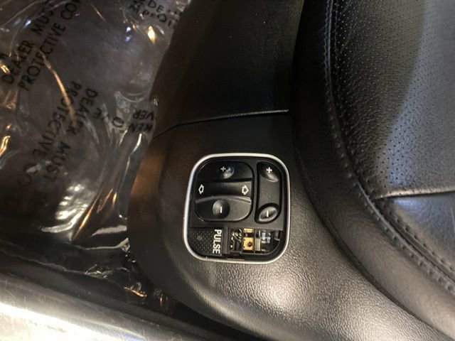 Used 2007 Mercedes-Benz SL 550 w/ Premium Pkg I image 24