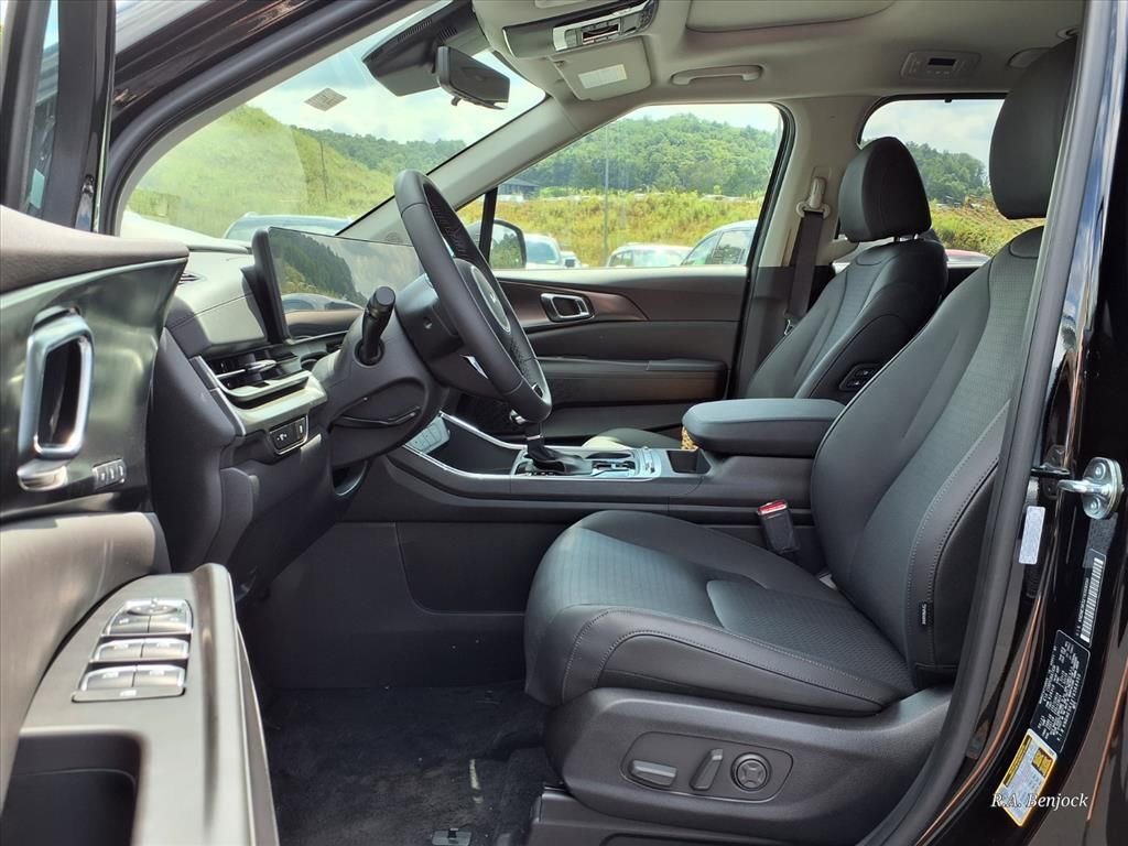 New 2026 Kia Carnival LXS image 38