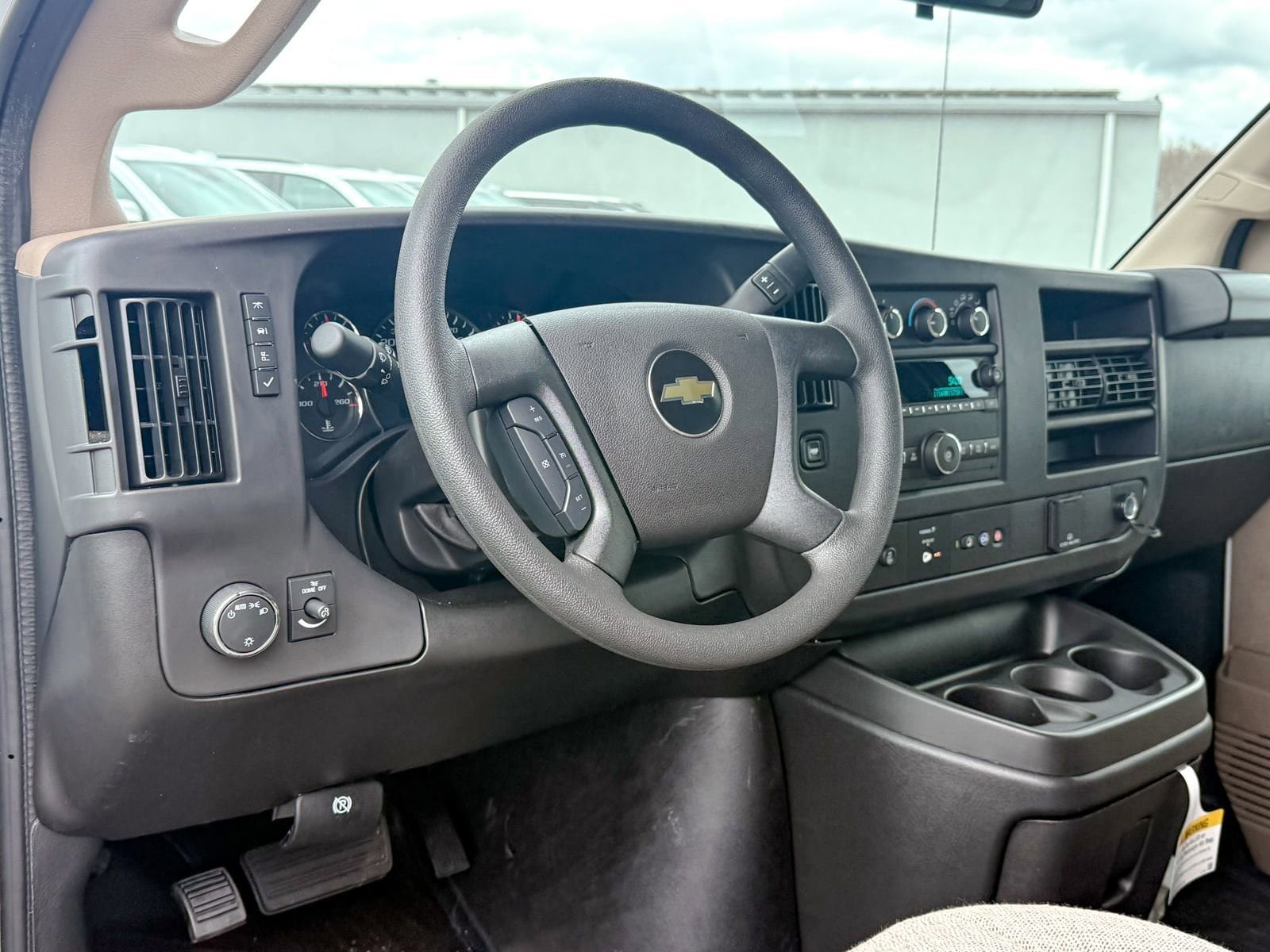 New 2025 Chevrolet Express 2500 w/ Driver Convenience Package RWD image 32