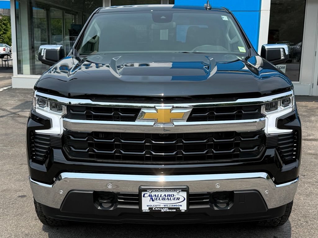 New 2026 Chevrolet Silverado 1500 LT w/ Z71 Off-Road Package AWD/4WD image 2