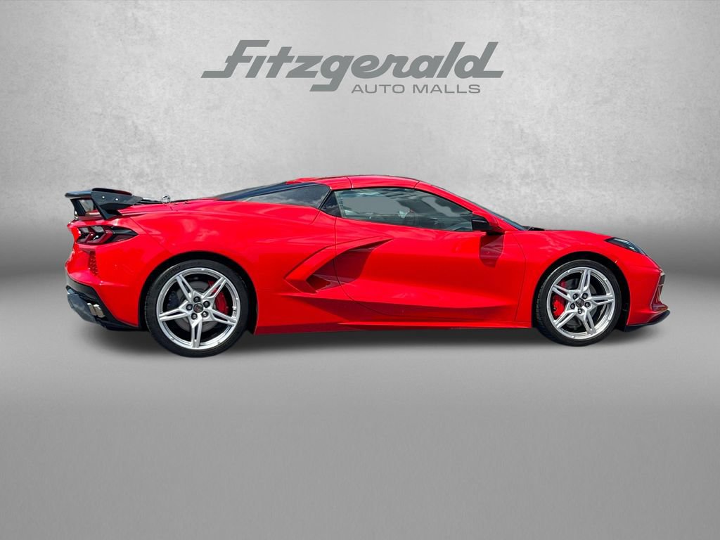 Used 2022 Chevrolet Corvette Stingray Premium Conv w/ Z51 Performance Package RWD image 3
