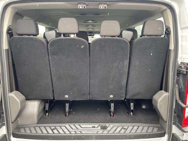 Used 2023 Ford Transit 350 XLT image 9
