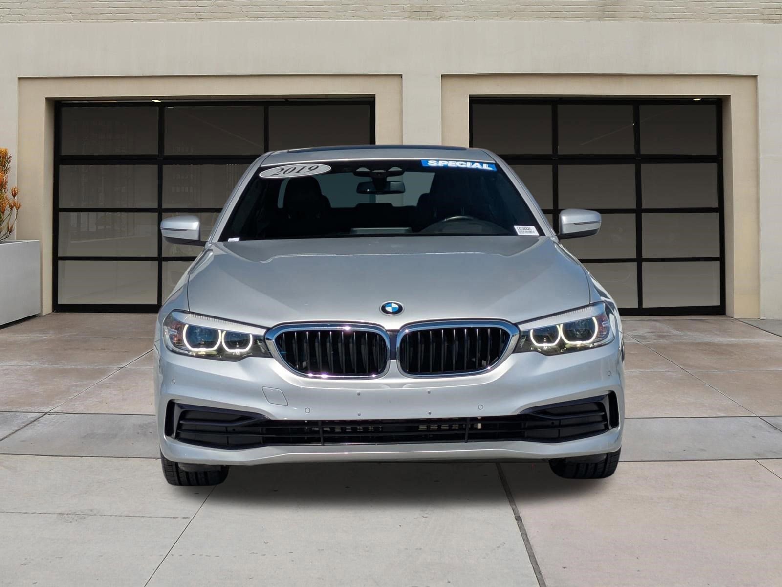 Used 2019 BMW 530i w/ Convenience Package image 6