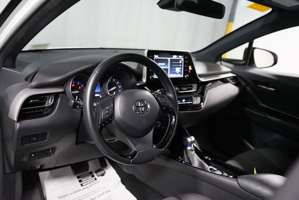 Used 2021 Toyota C-HR Nightshade image 11