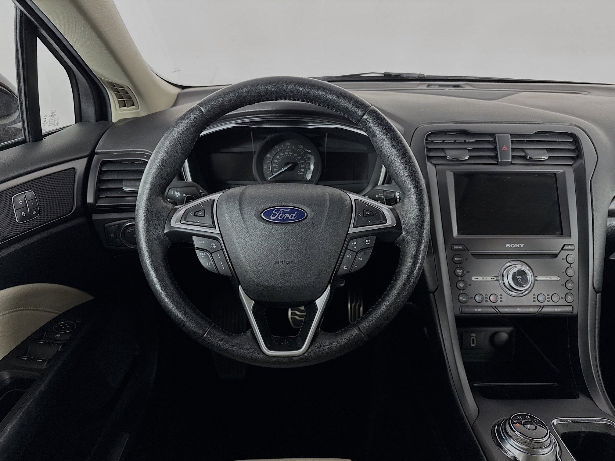 Used 2017 Ford Fusion Titanium FWD image 23