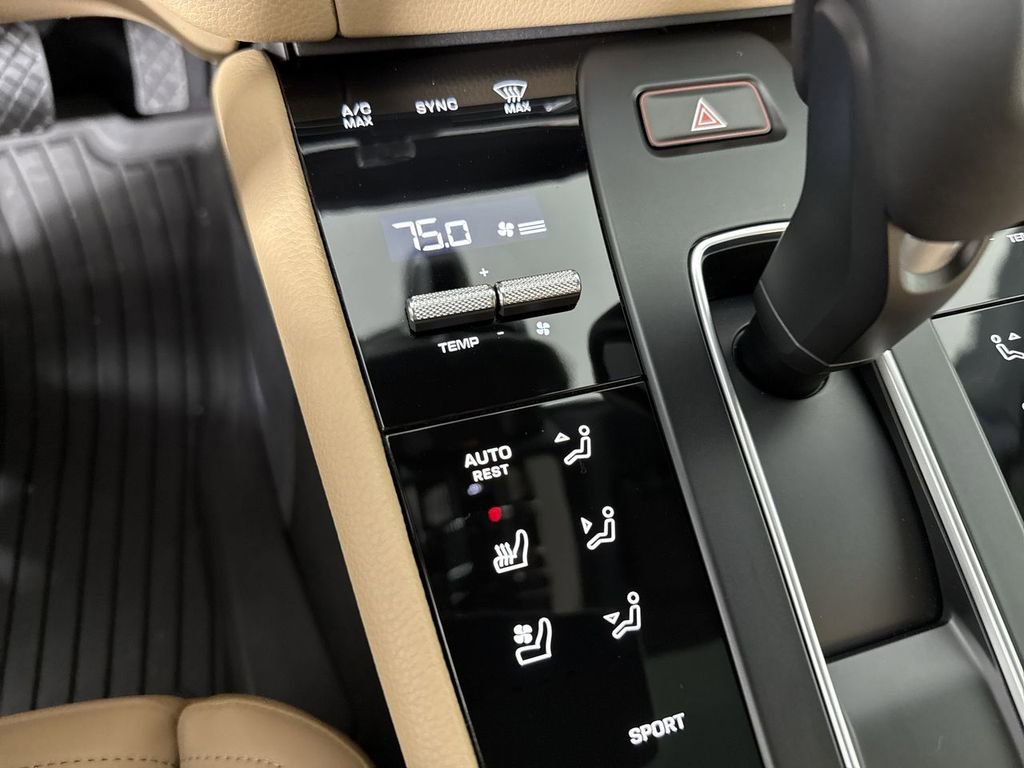 New 2026 Porsche Macan AWD/4WD image 31