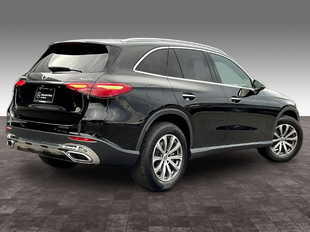 Used 2026 Mercedes-Benz GLC 300 4MATIC image 5