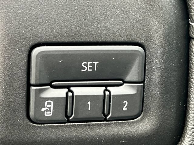 Used 2019 GMC Sierra 1500 SLT w/ SLT Premium Package AWD/4WD image 22