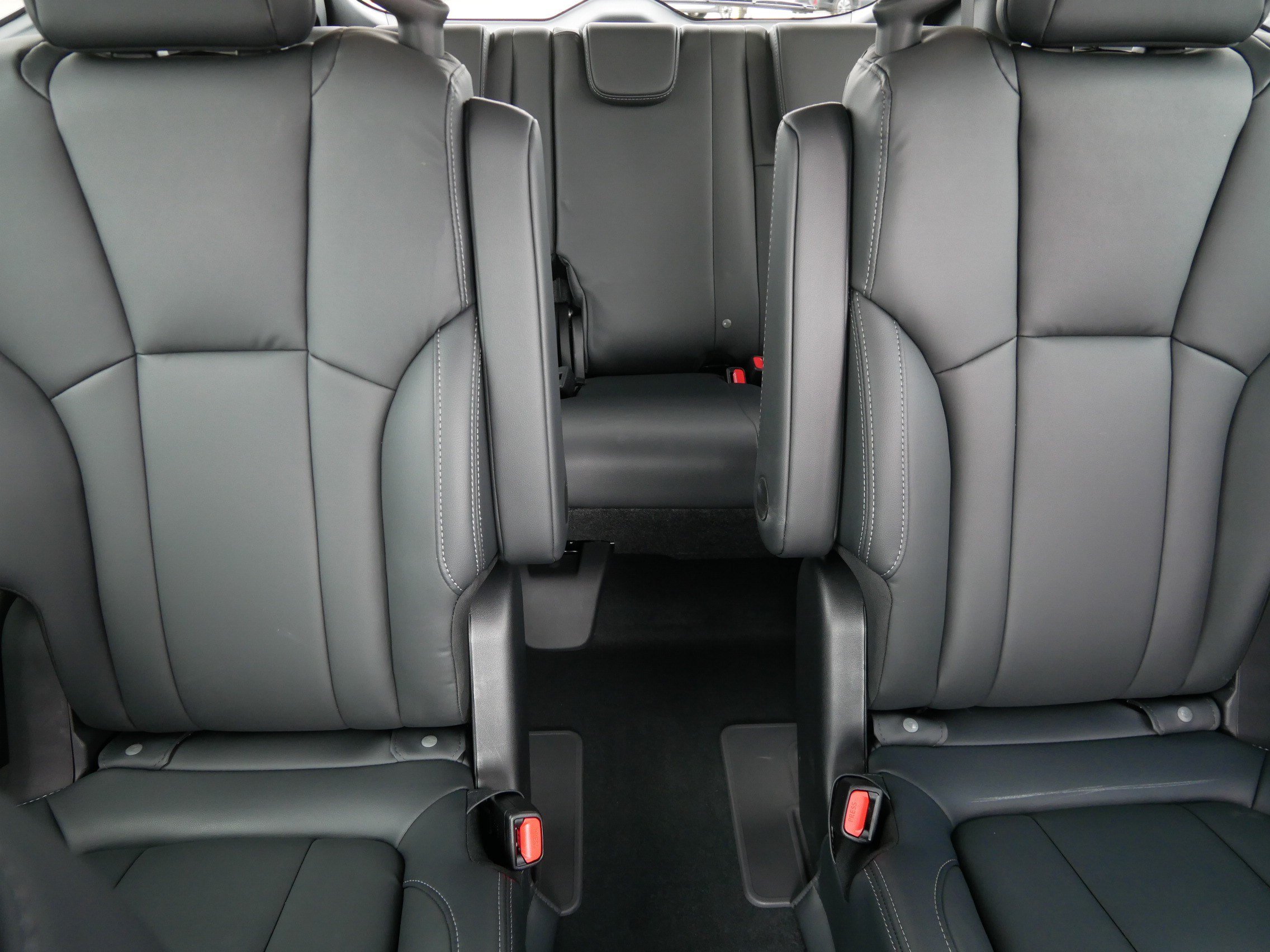 Certified 2026 Subaru Ascent Premium AWD/4WD image 13