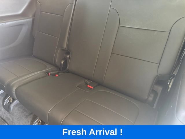 Used 2023 Chevrolet Traverse Premier FWD image 15