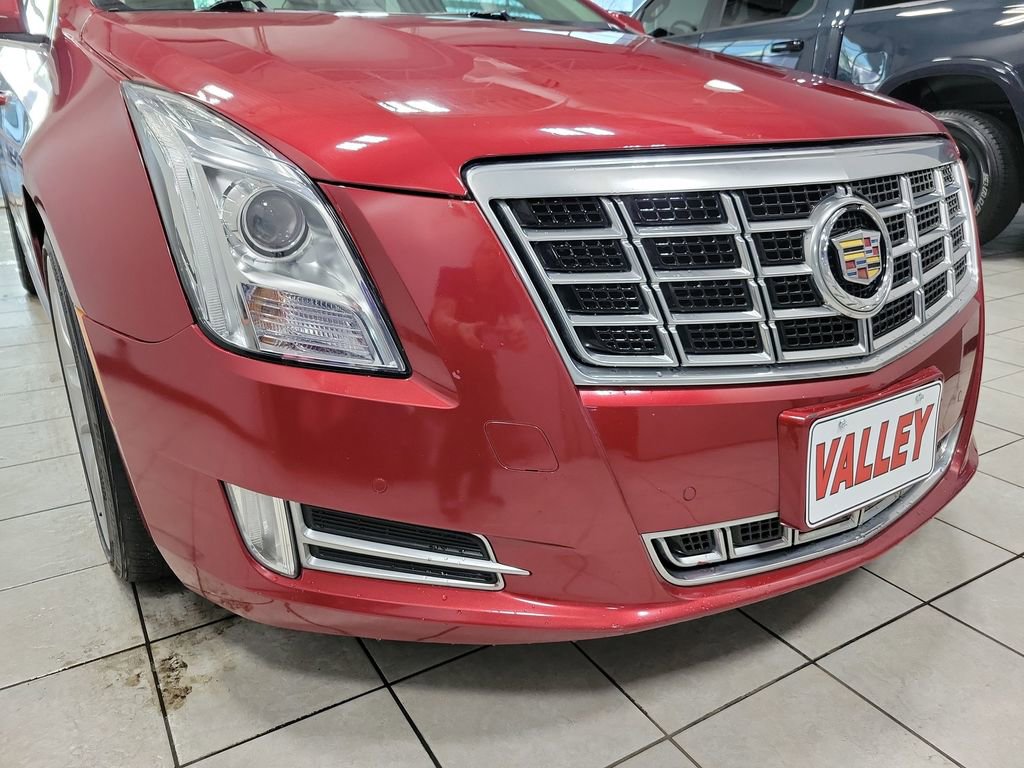 Used 2013 Cadillac XTS Premium image 21
