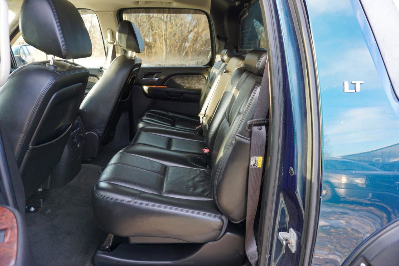 Used 2007 Chevrolet Avalanche LT w/ LT Preferred Equipment Group image 19
