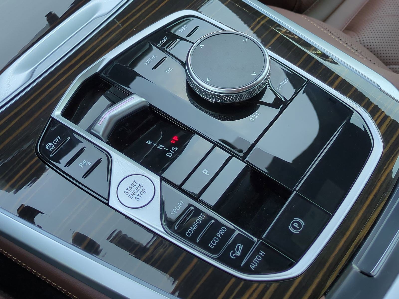 Used 2026 BMW X5 xDrive40i image 26