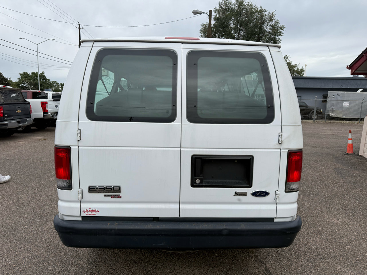 Used 2013 Ford E-350 and Econoline 350 XL image 8