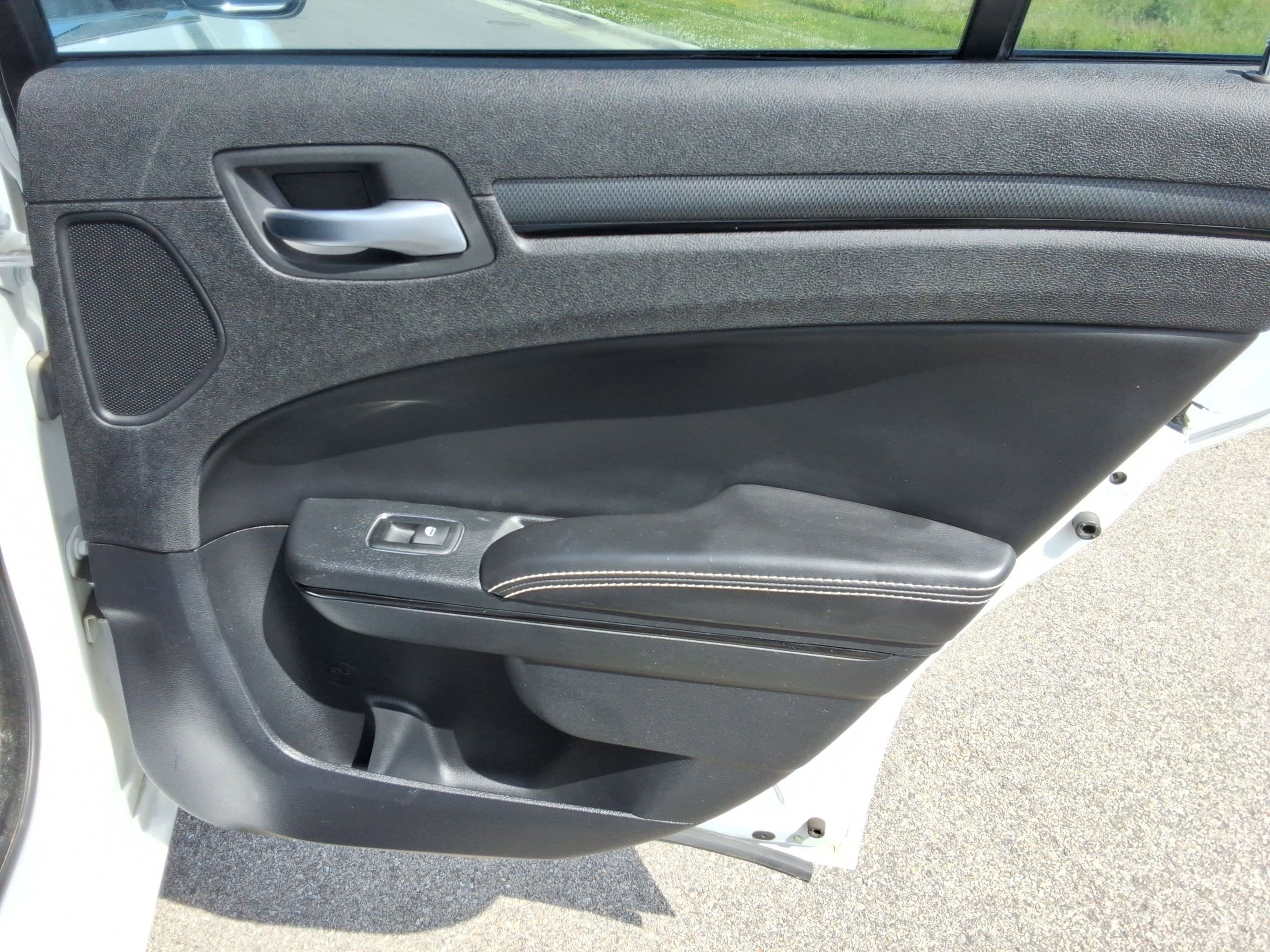 Used 2014 Chrysler 300 S AWD/4WD image 25