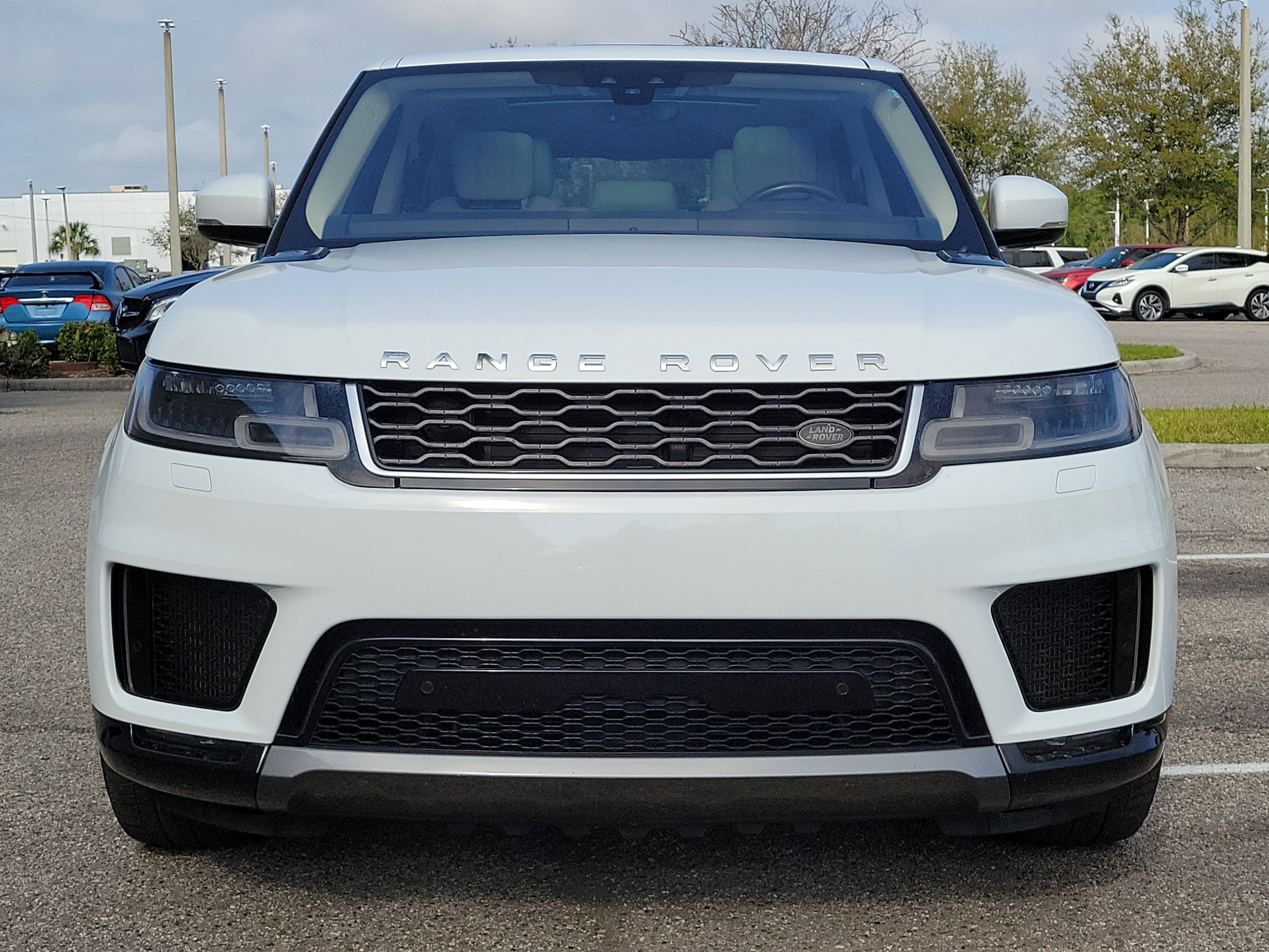 Used 2019 Land Rover Range Rover Sport HSE image 2