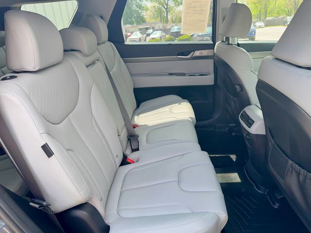 Used 2023 Hyundai Palisade SEL AWD/4WD image 10
