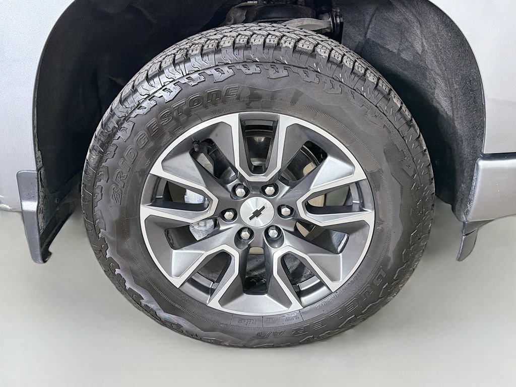 Used 2023 Chevrolet Silverado 1500 RST AWD/4WD image 28