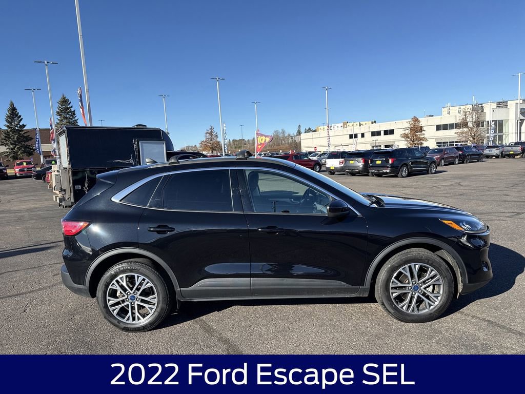 Used 2022 Ford Escape SEL image 6