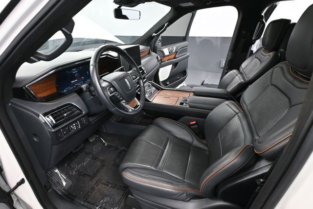 Used 2022 Lincoln Navigator Black Label AWD/4WD image 23