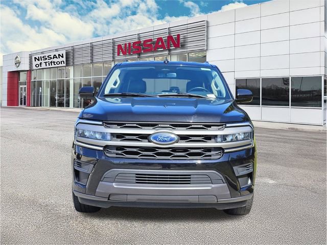 Used 2024 Ford Expedition XLT image 2