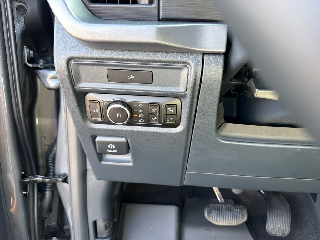 New 2026 Ford F150 XLT w/ Equipment Group 302A MID AWD/4WD image 16