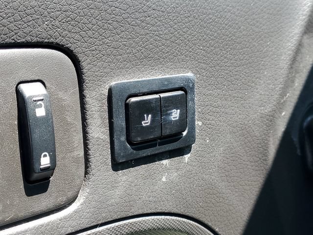 Used 2010 Ford Edge Limited FWD image 11