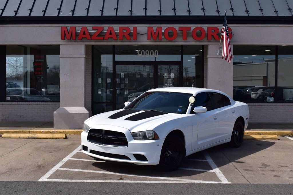 Used 2012 Dodge Charger Police RWD image 2
