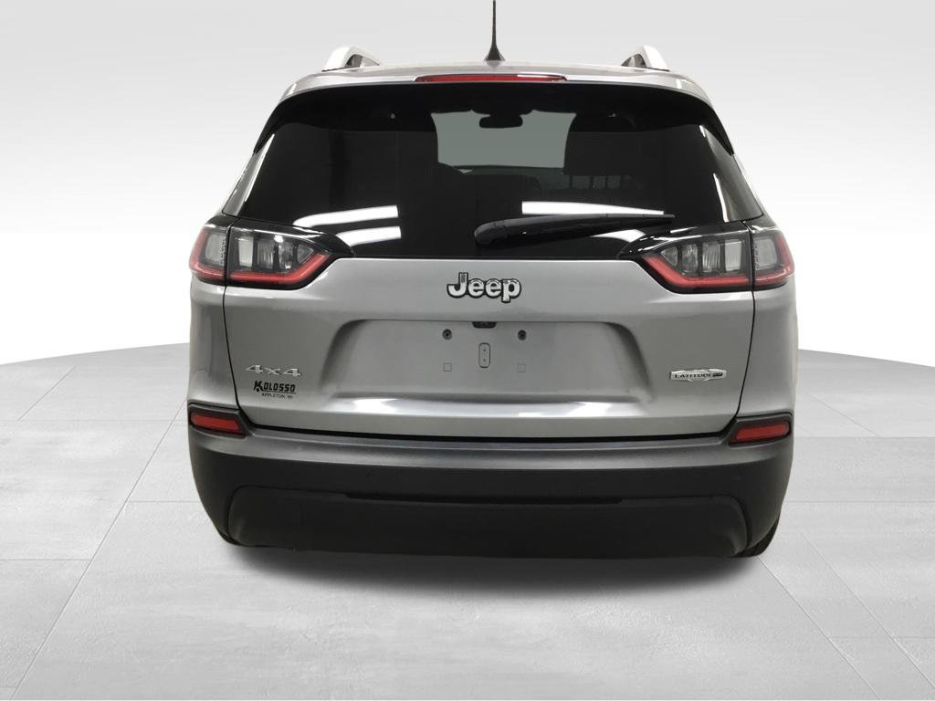 Used 2019 Jeep Cherokee Latitude Plus w/ Cold Weather Group AWD/4WD image 38